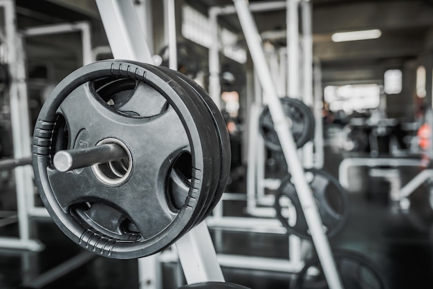 Poids plaques sur barbell