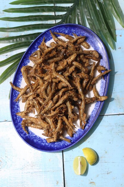 Photo poisson cuit avec pommes de terre