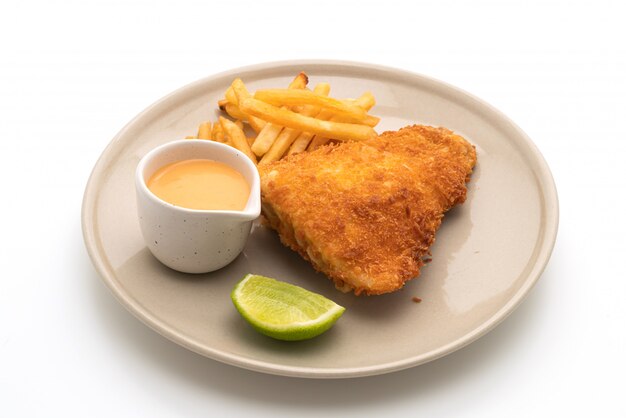 poisson frit et croustilles de pommes de terre