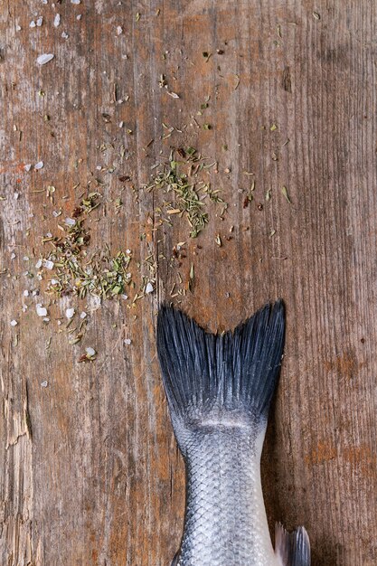 Poisson de mer crue