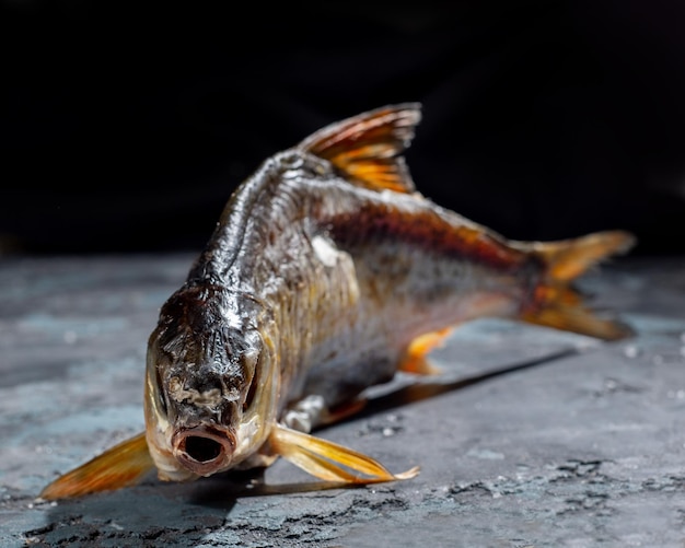 Poisson perche séché salé Apéritif de poisson pour la bière