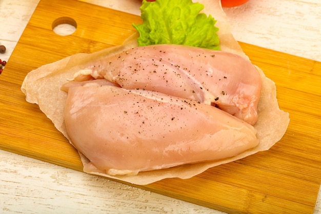 Poitrine de poulet cru