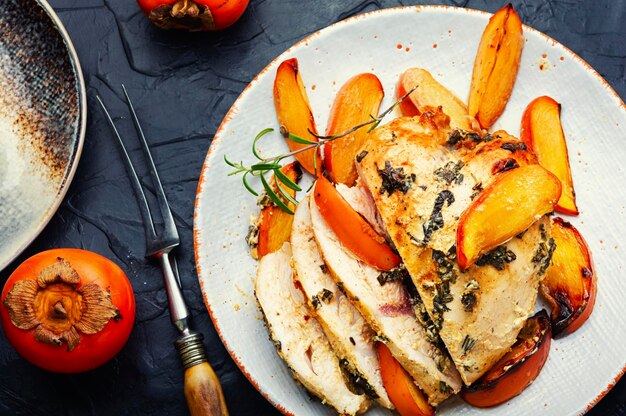 Poitrine de poulet rôtie au kaki