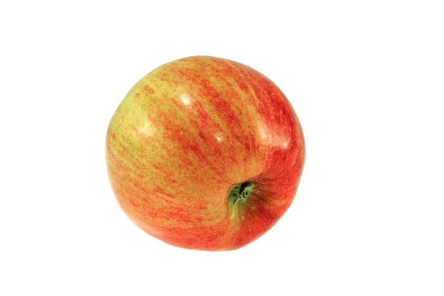 Pomme mûre rouge sur fond blanc