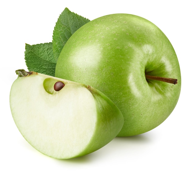 Pomme mûre avec un tracé de détourage de feuilles vertes Pomme fraîche biologique isolée sur blanc Pleine profondeur de champ