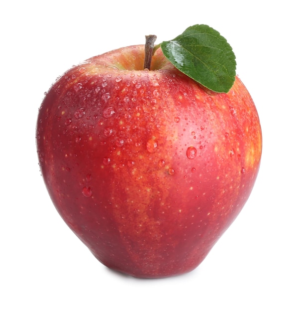 Une pomme rouge fraîche isolée sur une pomme blanche