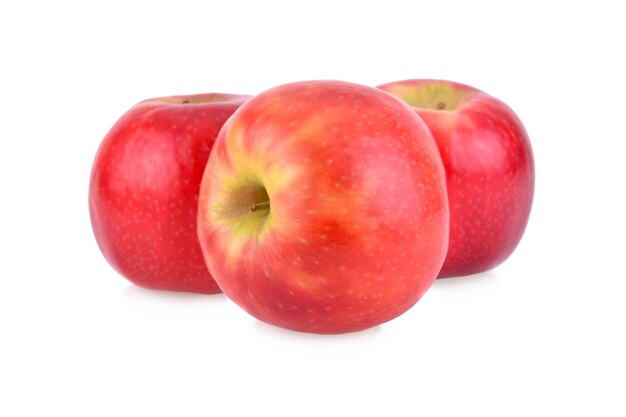 Pomme rouge isolé sur fond blanc