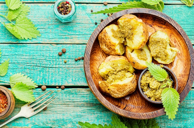 Pommes de terre au four non pelées