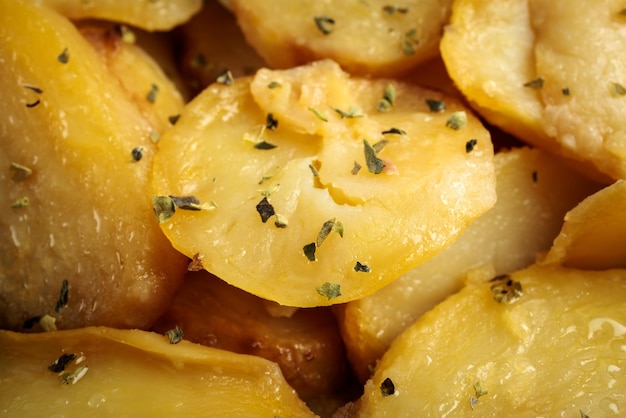 Pommes de terre du pauvre à l'origan.