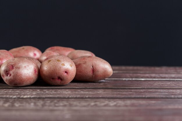 Pommes de terre fraîches