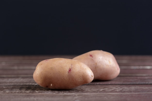 Pommes de terre fraîches