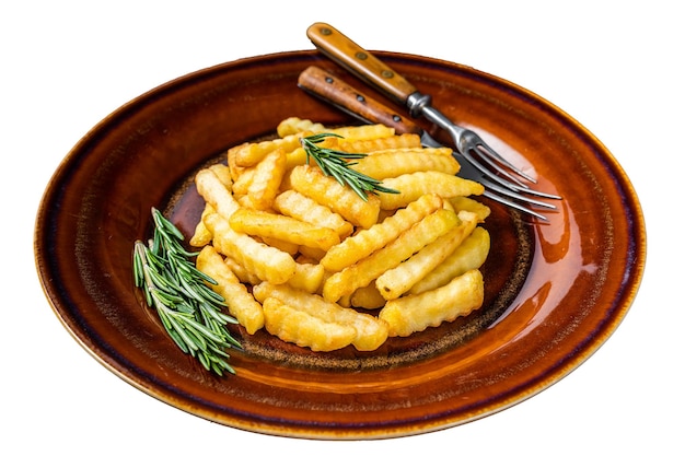 Photo pommes de terre frites frites crinkle ou frites dans une assiette rustique isolée sur fond blanc