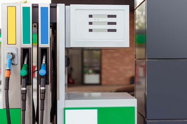 Pompe à essence avec prix du carburant