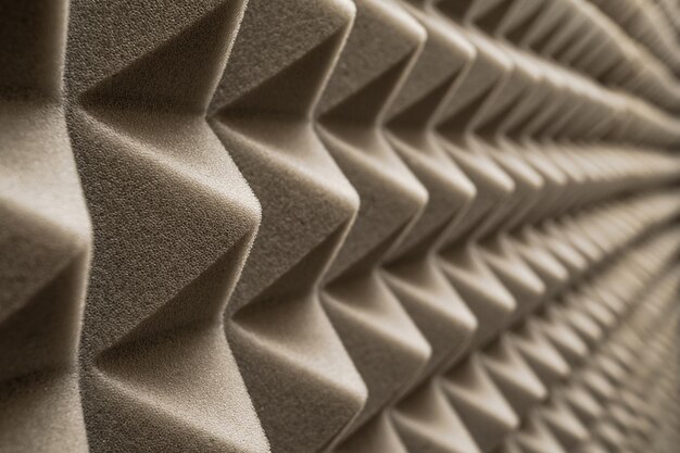 Éponge insonorisée dans l'absorption acoustique du studio d'enregistrement sonore