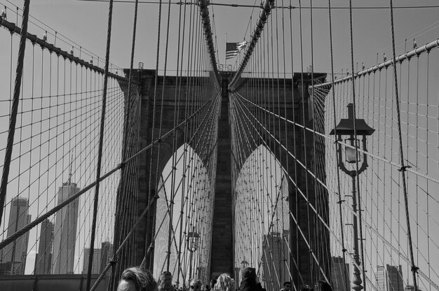 Photo le pont de brooklyn est à new york.