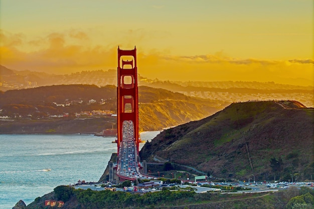 Photo le pont du golden gate à san francisco, en californie.