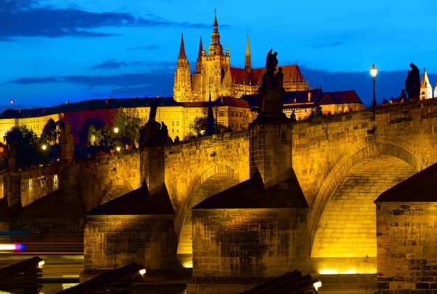 Le pont gothique de Prague