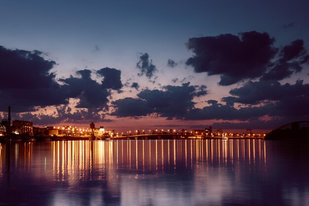 Pont de La Havane à Kiev