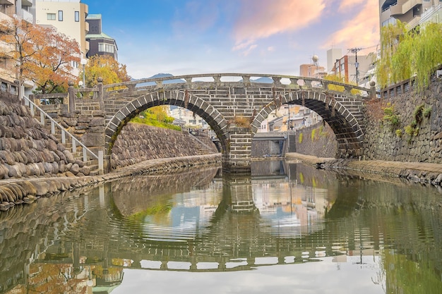 Le pont des lunettes de Megane à Nagasaki Kyushu au Japon