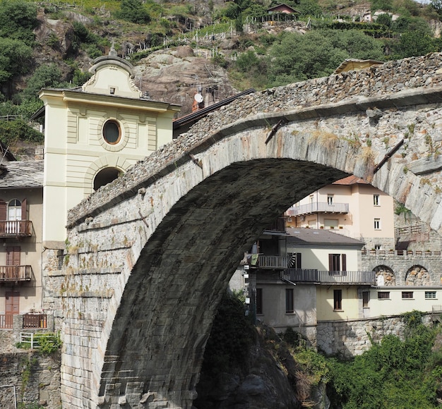 Pont romain à Pont Saint Martin