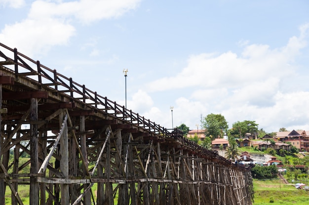 Pont de Sagklaburi