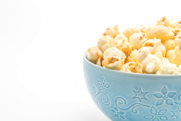 pop-corn sucré sur blanc