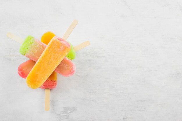 Popsicles multicolores