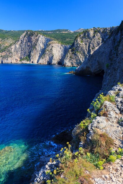 Le port d'Assos à Céphalonie, îles Ioniennes, Grèce