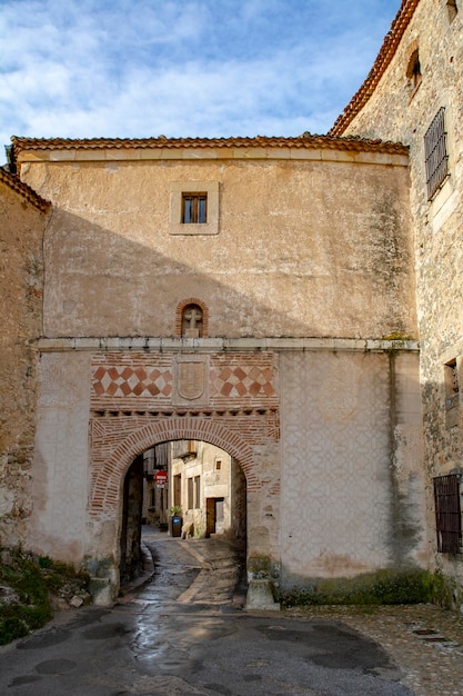 Porte d'entrée de Pedraza Ségovie Espagne