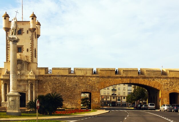 Porte de la ville nommée Las Puertas de Tierra