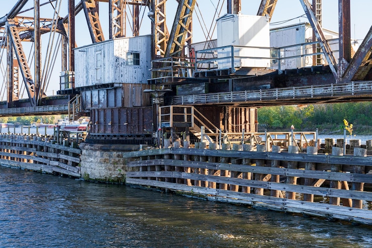 Photo la portée ouverte du pont ferroviaire de la louisiane dans le missouri