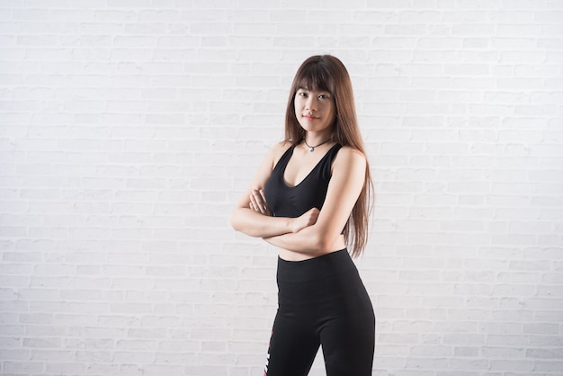 Portrait asia sport girl stretch stretch