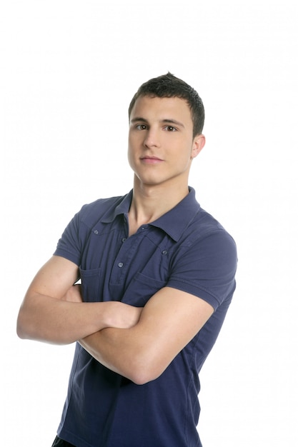 Portrait d'un beau jeune homme avec une chemise bleue