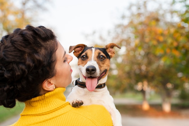 Photo portrait de beau petit chien