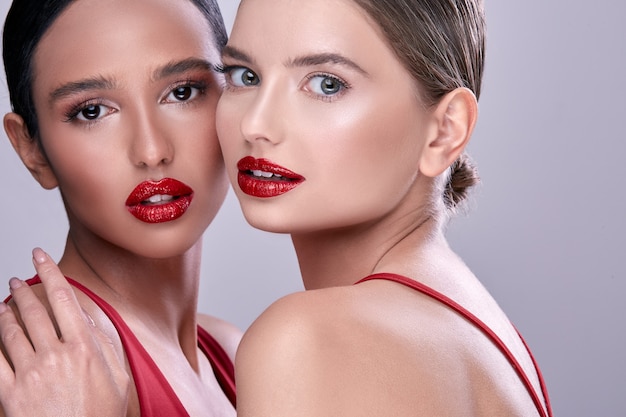 Portrait de beauté de belles femmes