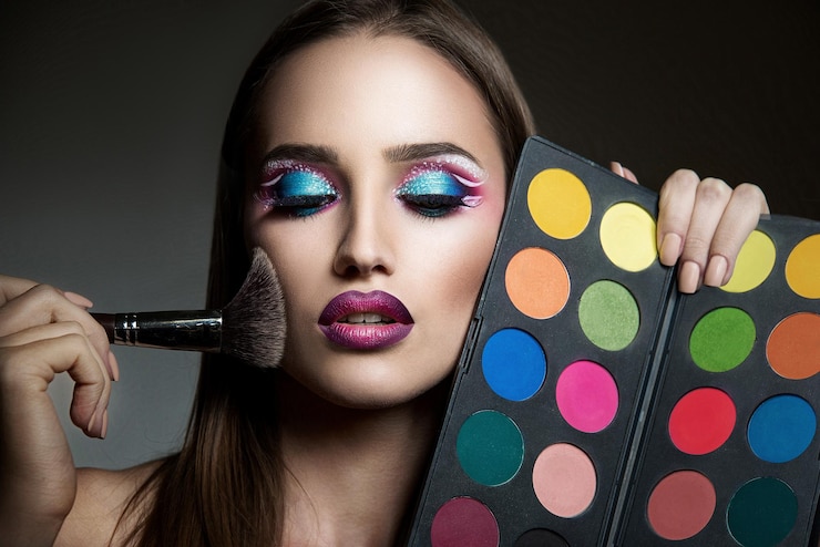 Photo portrait d'une belle fille sensuelle avec une palette de couleurs