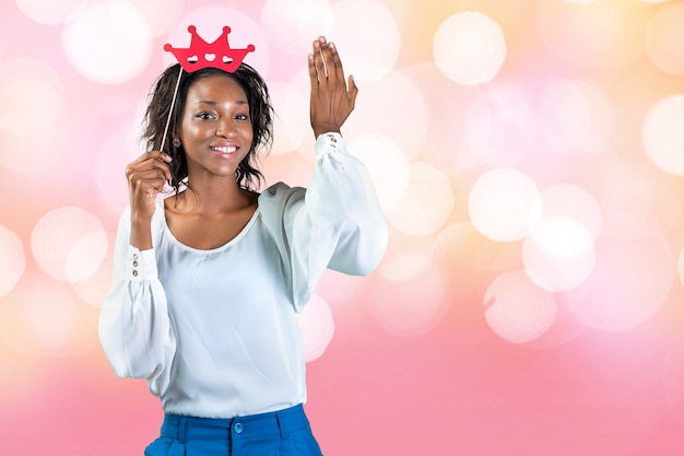 Portrait d'une belle jeune femme afro-américaine