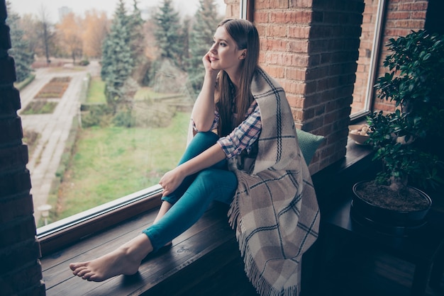 Portrait d'une belle jeune femme