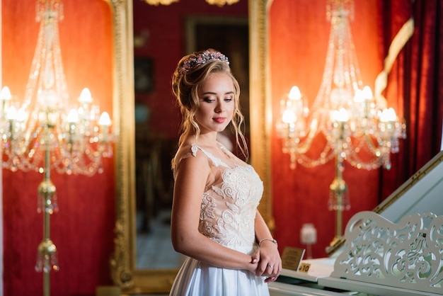 portrait belle mariée dans une robe de mariée