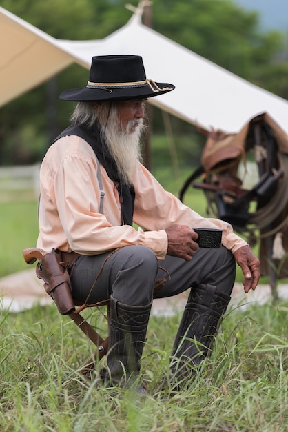 Portrait cowboys après boire