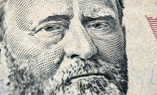 Portrait du président des États-Unis Ulysses S. Grant sur le billet de cinquante dollars en gros plan