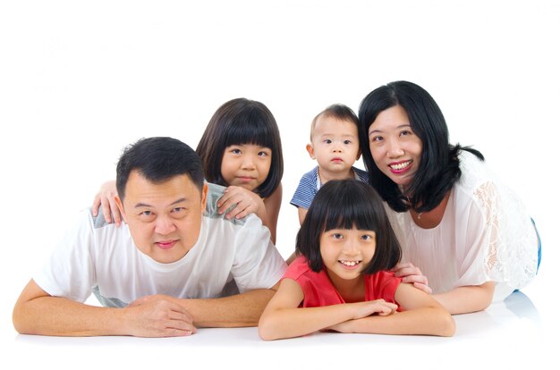 Portrait de famille asiatique