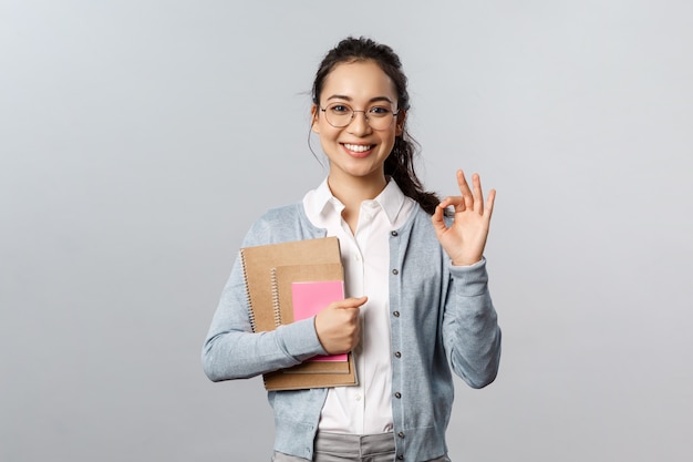 Portrait, de, femme asiatique, prof