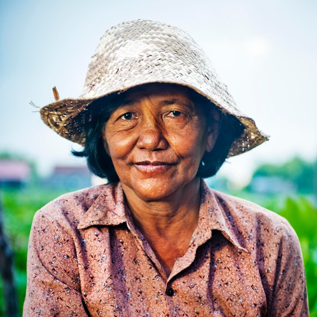 Portrait d'une femme cambodgienne