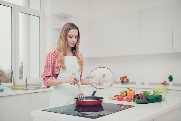 portrait femme cuisine