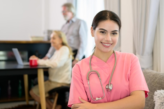 Portrait de femme médecin professionnel avec stéthoscope