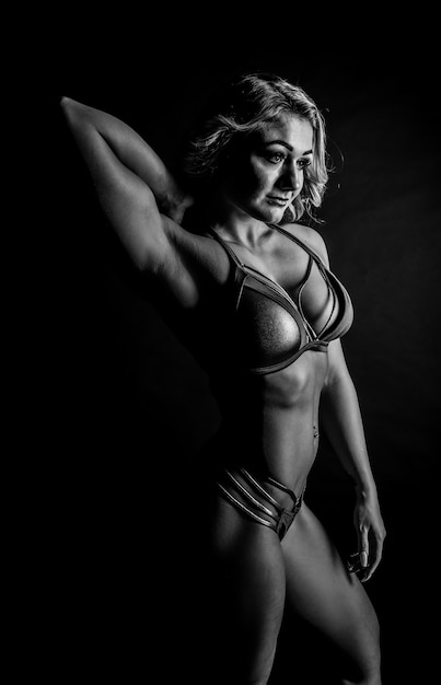 Portrait d'une femme musclée