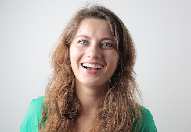 Portrait d&#39;une femme souriante