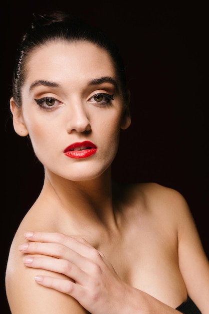 Portrait en gros plan d'une jeune femme