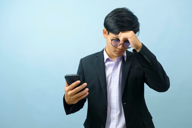 Portrait, homme affaires, conversation téléphone